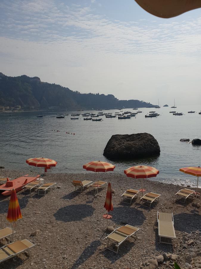 Th Luxury Rooms & Apartment Giardini Naxos Exterior photo