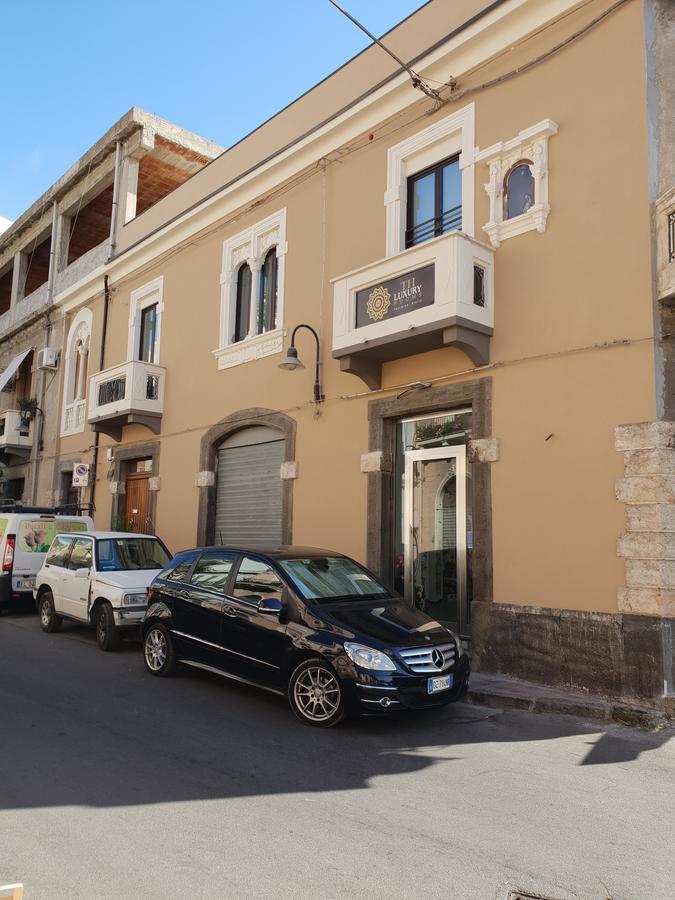 Th Luxury Rooms & Apartment Giardini Naxos Exterior photo